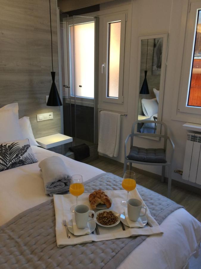 Apartamento UP BENASQUE FLOR de NIEVE Exterior foto