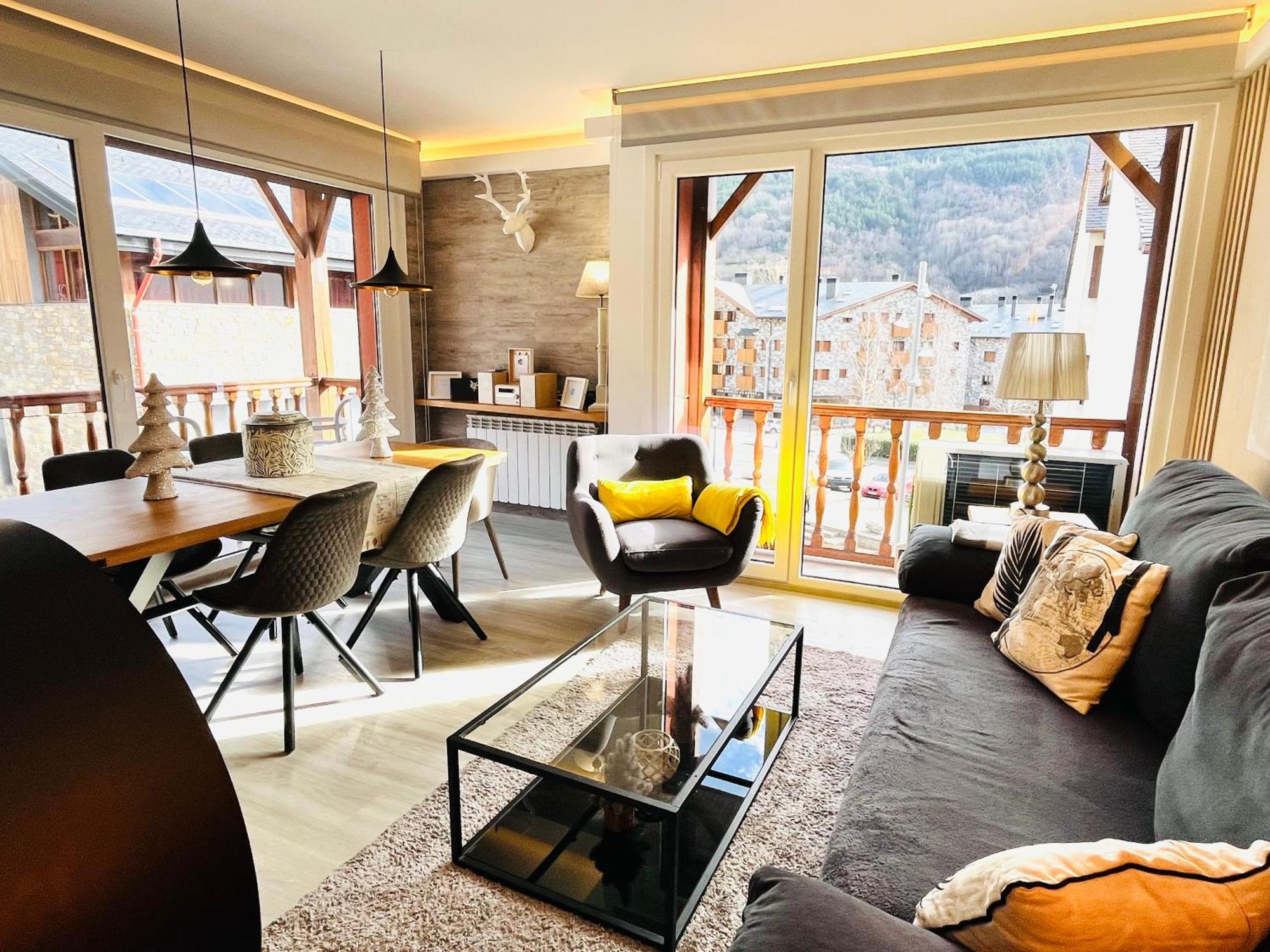 Apartamento UP BENASQUE FLOR de NIEVE Exterior foto
